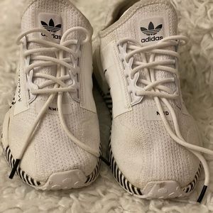 Adidas NMD R1 V2 'Dazzle Camo White' Sneakers